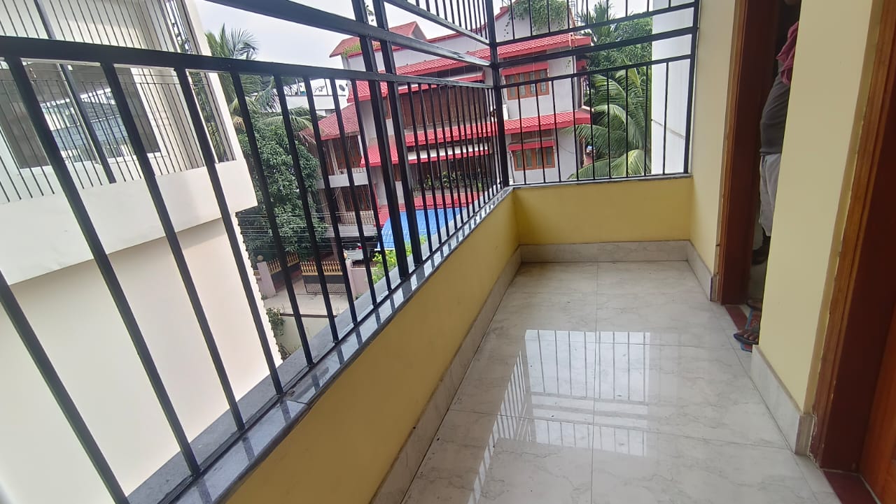 Semi Furnished 3bhk in Six Mile, Guwahati, Assam, India for Rent